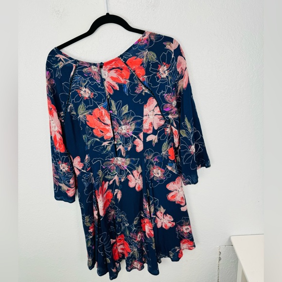 Free People Eyes On You Printed Dress in Navy size 6 - Picture 9 of 10